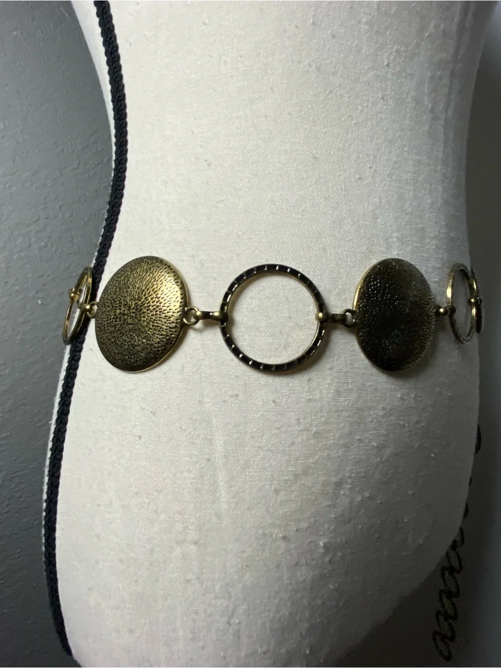 Vintage Antique Gold Etched Circle Chain Belt One Size